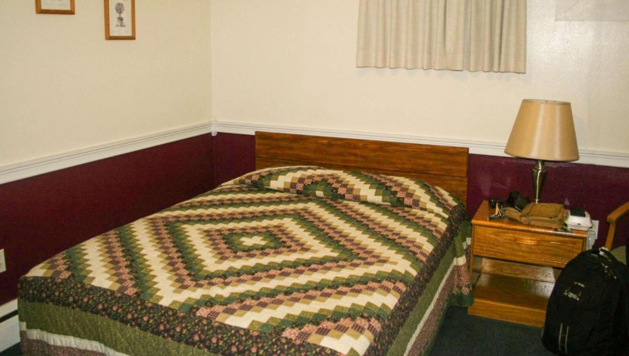 Judys Motel Bedford Extérieur photo
